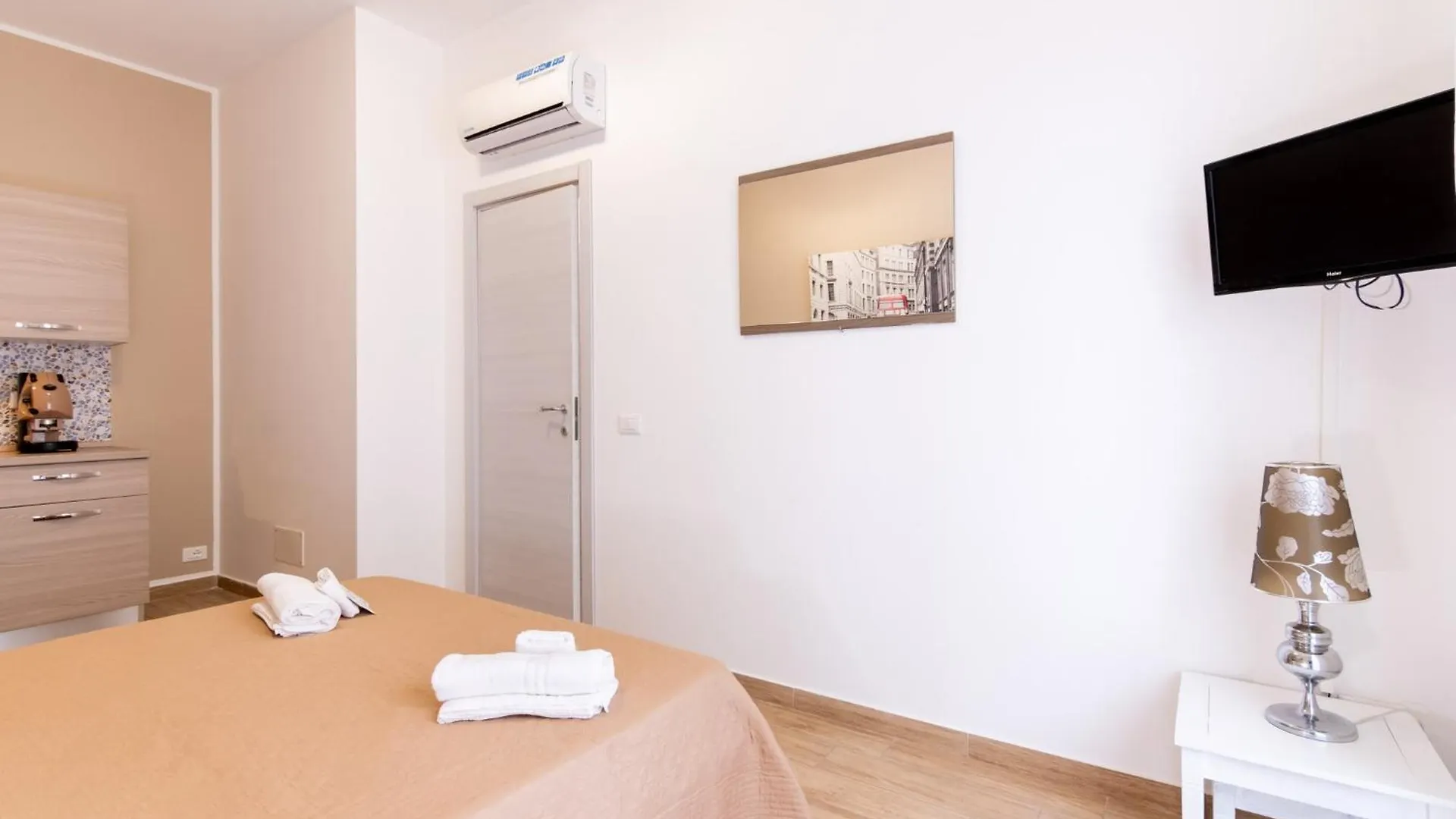 Stabile 38 Apartments Palermo 0*,  Italia